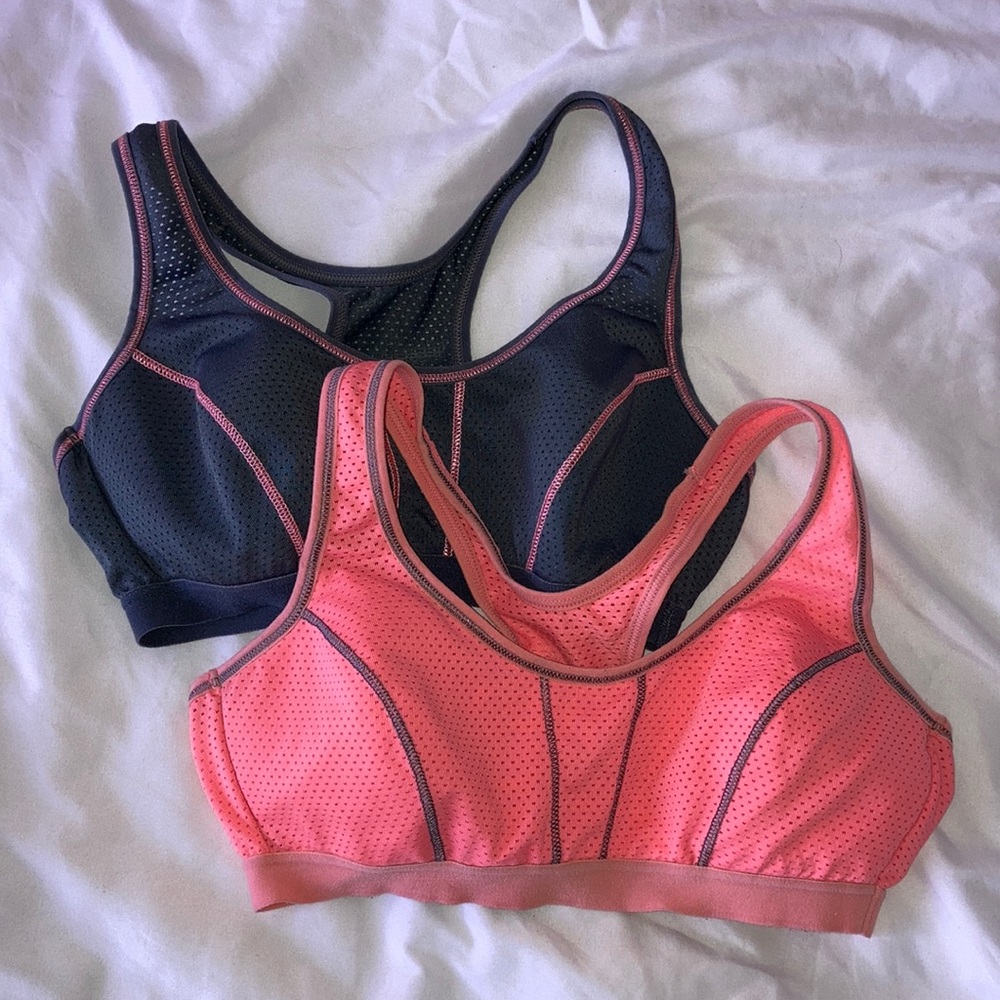 2 Sports Bras